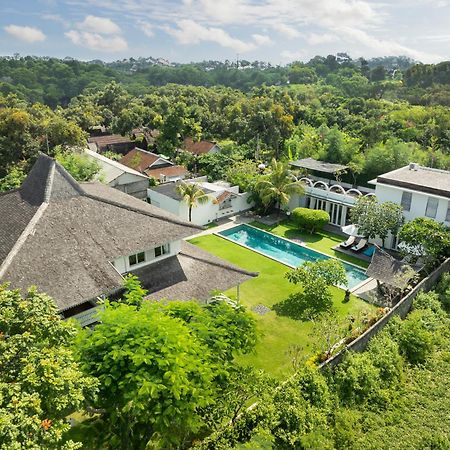 Villa Hasian Jimbaran Exterior photo